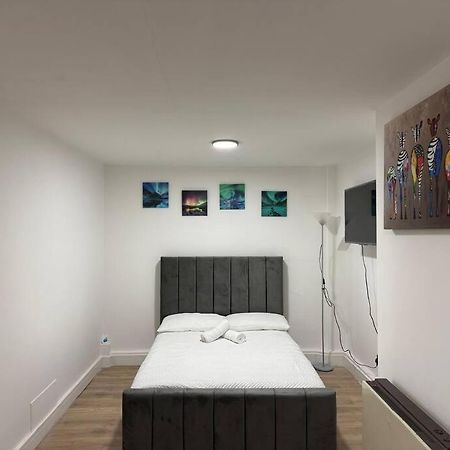 Modern 1 Bedroom - 5 Min Walk From Princess Street Eb1 Edinburgh Exterior foto